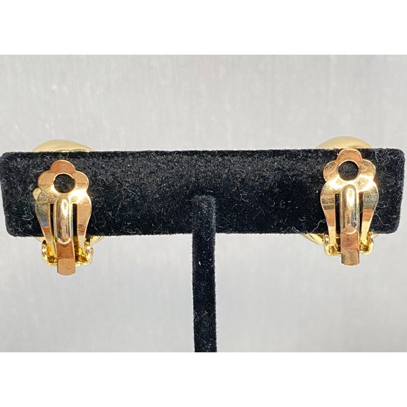 Stud Earrings Gold Tone Knotted Clip Ons - Picture 4 of 9